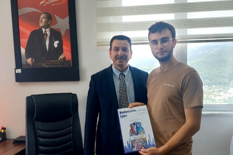 Üniversitemizin İlk Dergisi Yayımlandı. Üniversitemizin İlk Dergisi Yayımlandı.