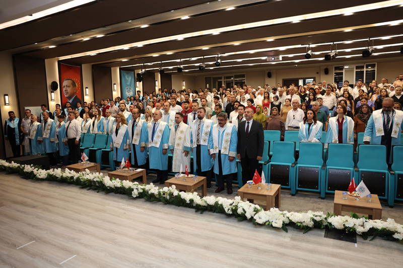 FAKÜLTEMİZDE MEZUNİYET HEYECANI 