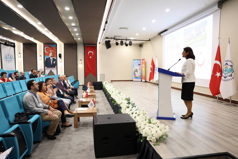ALKÜ ASİSTAN SEMPOZYUMU 