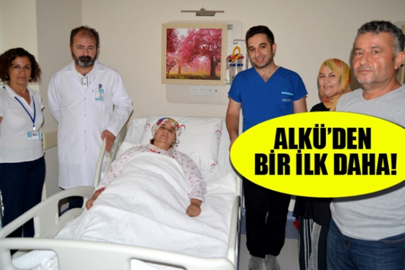 Alanya Alaaddin Keykubat Üniversitesi  Eğitim ve Araştırma Hastanesi’nde tek ameliyatla aynı anda 3 başarılı operasyon birden gerçekleştirdi.