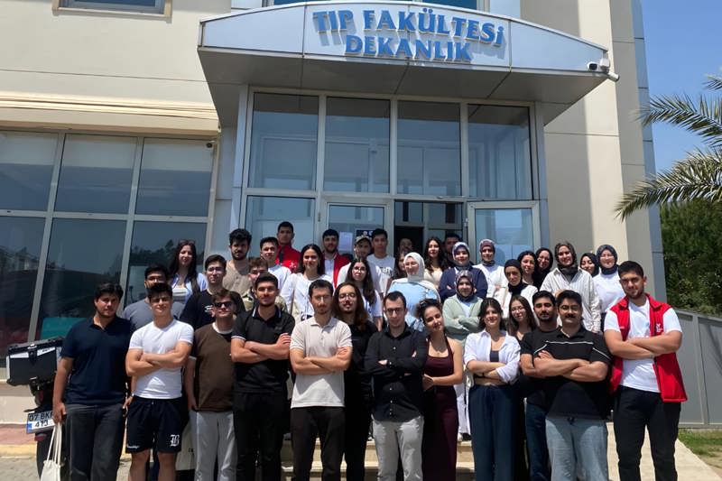 ALKÜ Can Sağlığı Topluluğu tarafından "Deri Kanseri Farkındalık Ayı" Etkinlikleri gerçekleştirildi.